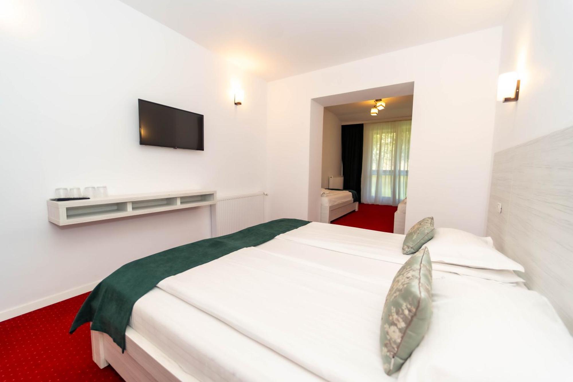 Hotel Cirus Predeál Kültér fotó